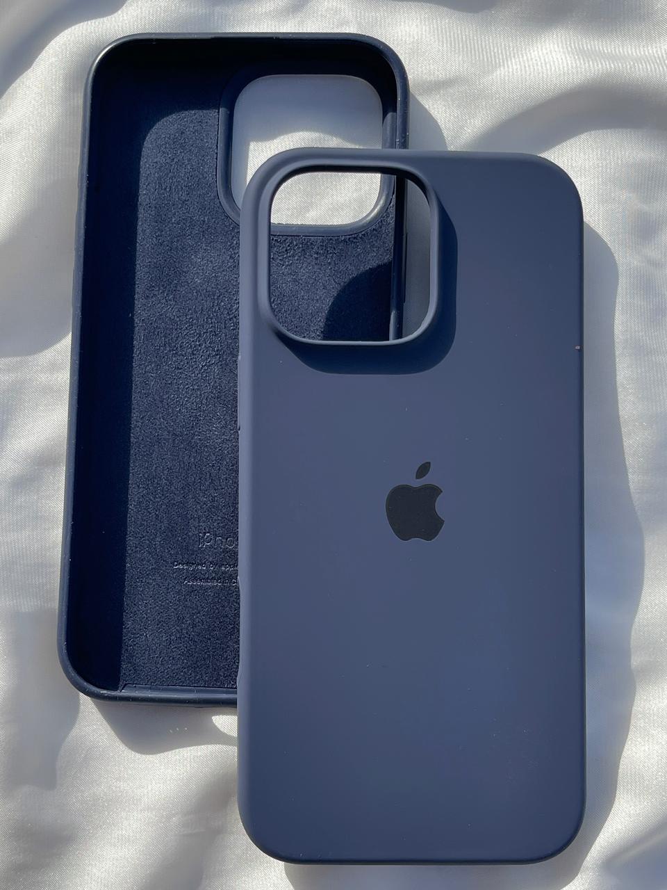 Premium Silicone iPhone Case – Deep Blue